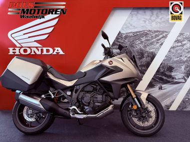 Honda NT 1100 DET DCT - E-Suspension