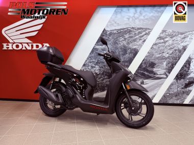 Honda SH 150 AD2T SH 150i S (incl. topbox)