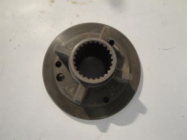 HUB,PRIMARY DRIVE Sloop