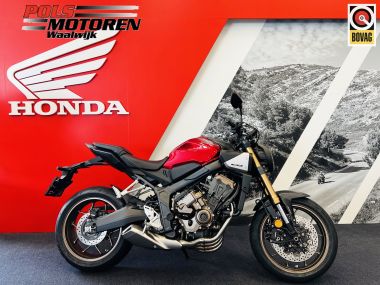 Honda CB 650 RACR E-Clutch DEMO